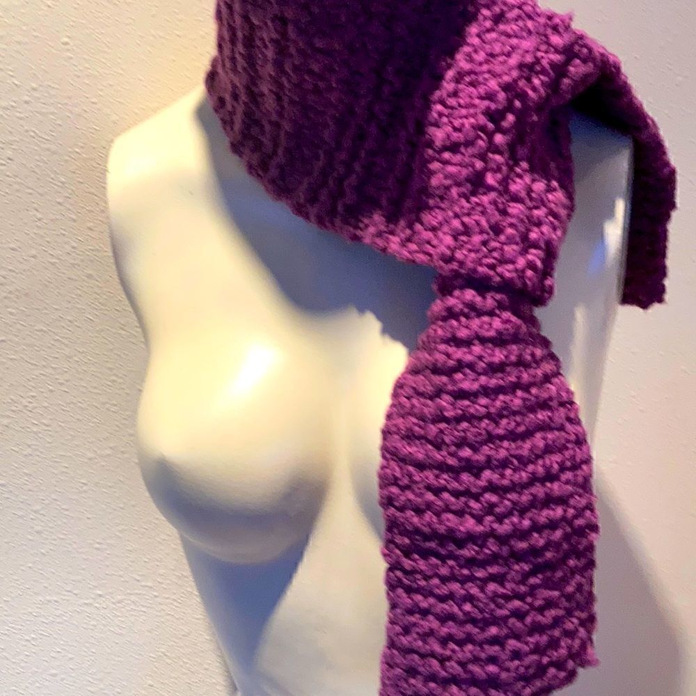 HAND CRAFTED soft Merino wool deep mauve jewel tone wool scarf